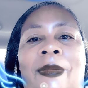 Meet your Posher, Camilla